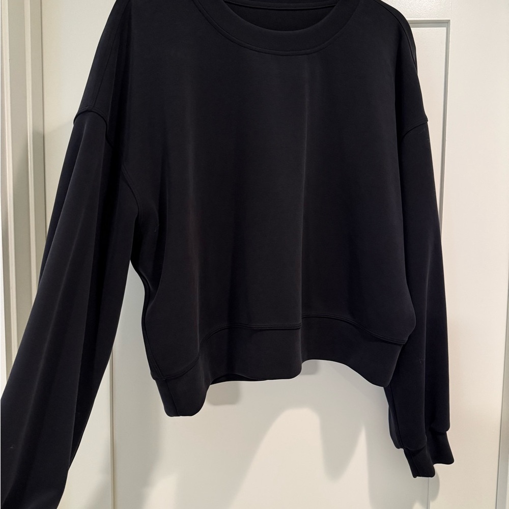 PERFECTLY OVERSIZED CROPPED
CREW *SOFTSTREME